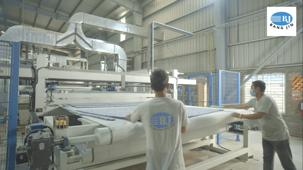 Shoddy felt mattress felt