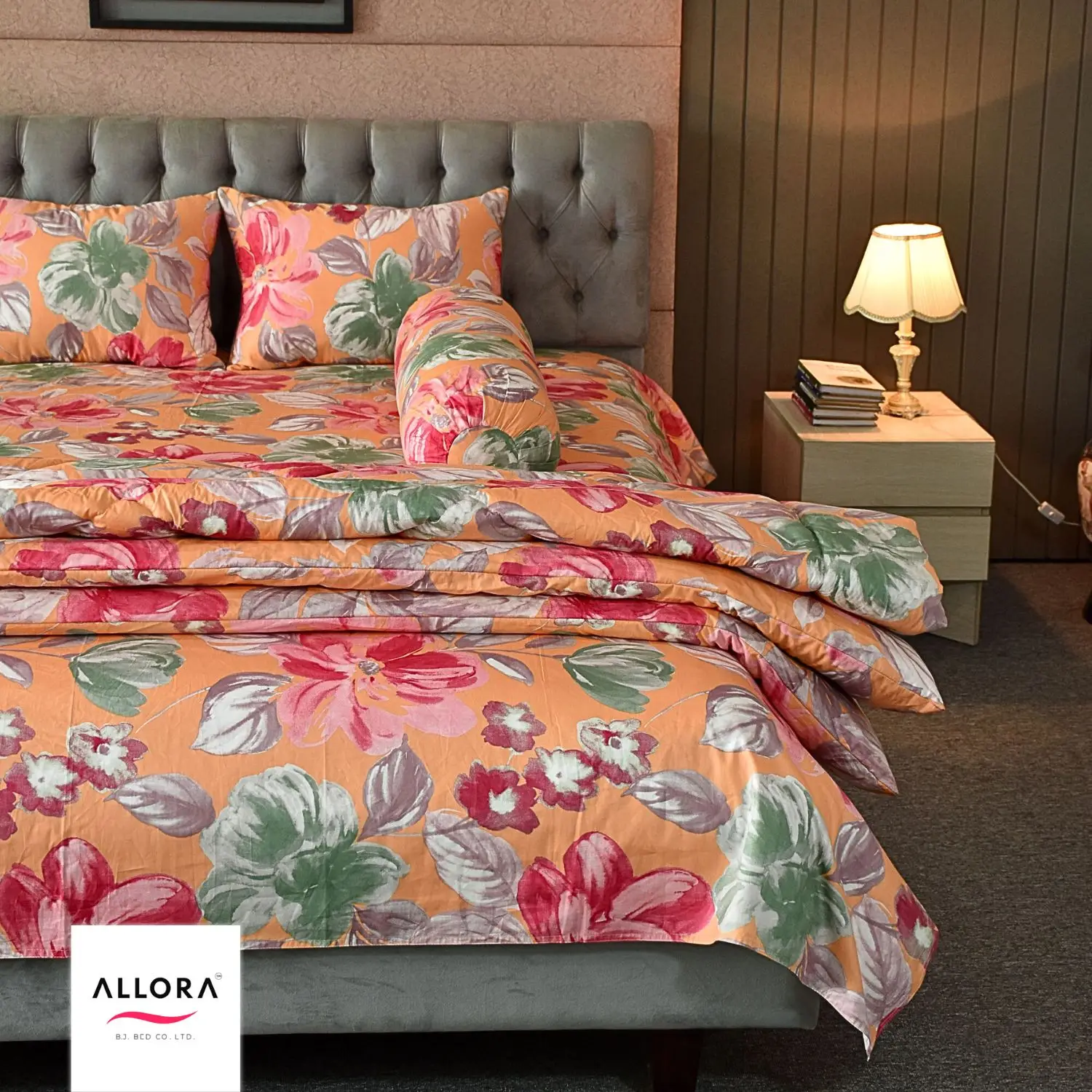Watercolour Flora Comforter Bedding Set – Orange (5Pcs) - Image 3