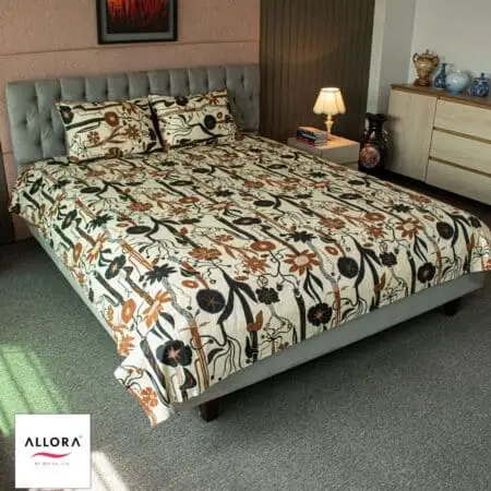 Wild Petal Printed Bed Sheet - Black